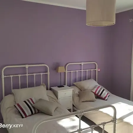 Belle Maison Avec Piscine Et Terrain Entierement Cloture *