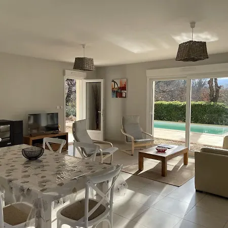 Villa Belle Maison Avec Piscine Et Terrain Entierement Cloture Saint-Privat-de-Champclos
