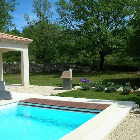 Belle Maison Avec Piscine Et Terrain Entierement Cloture Villa *