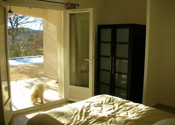 Belle Maison Avec Piscine Et Terrain Entièrement Clôturé *